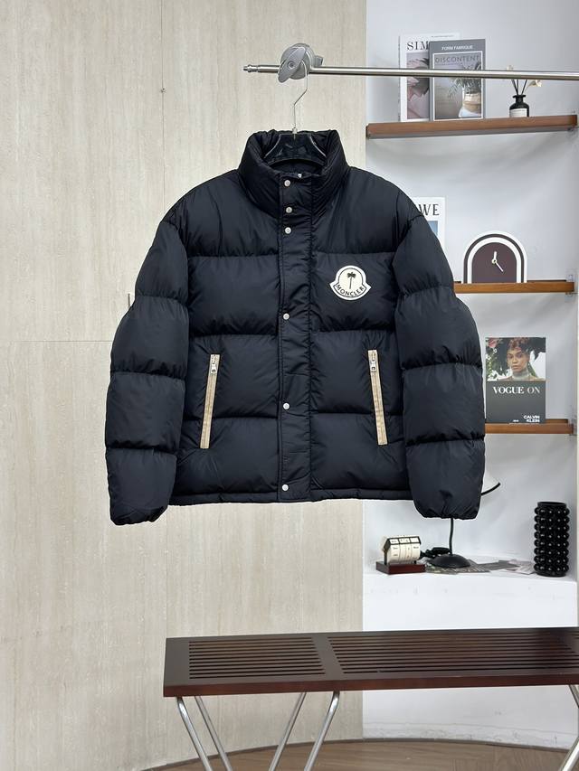 Top-tier version Moncler Genius X Palm Angels Collaboration Short Down Jacket Th Top-tier version Moncler Genius X Palm Angels Collaboration Short Down Jacket Th