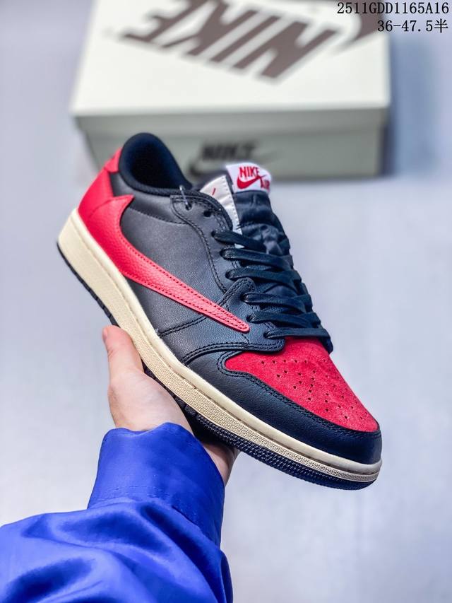 Travis Scott X Jordan Air Jordan 1 Reverse Swoosh Soft Comfort Shock Absorber An Travis Scott X Jordan Air Jordan 1 Reverse Swoosh Soft Comfort Shock Absorber An