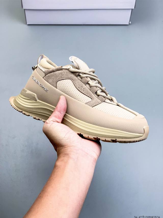 Company Grade Canada Goose Glacier Trail Round Toe Lace-up Low-top Casual Shoes Company Grade Canada Goose Glacier Trail Round Toe Lace-up Low-top Casual Shoes