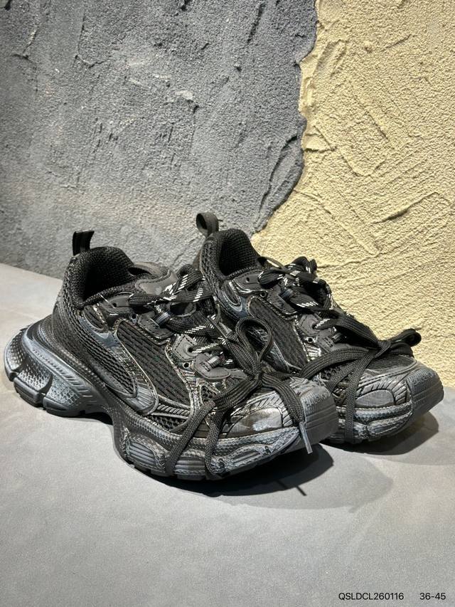 Balenciaga 3XL 10th Generation "Black and White Distressed" DDD Product Number: Balenciaga 3XL 10th Generation "Black and White Distressed" DDD Product Number: